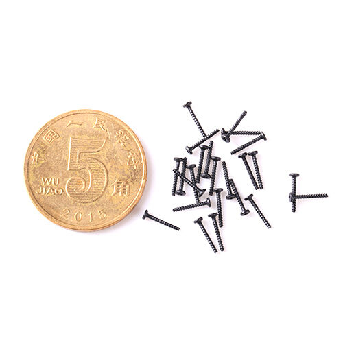 Sınıf 8 Titanyum Mikro Vuruş M0.5-M3.0 15 gün teslimat ve 100000pcs MOQ için Drones ve Aerospace