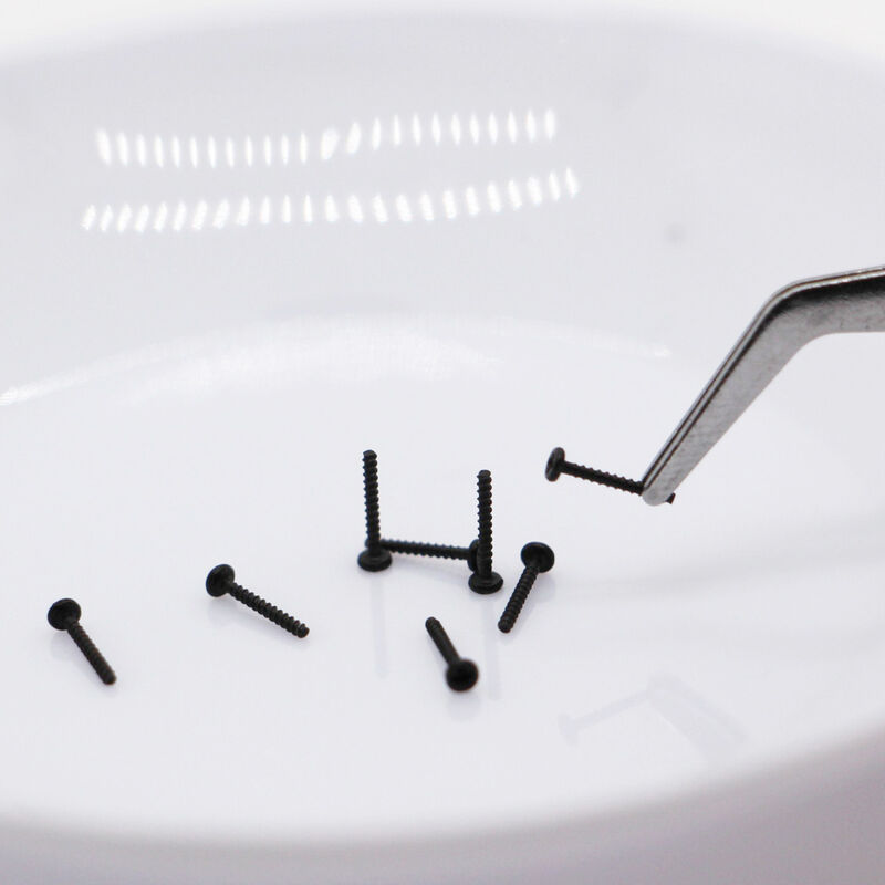 Nikel kaplama çinko kaplama siyah oksit mikro vida endüstriyel uygulamalar için hassas kendi kendine vurma vida